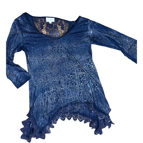 (5 for $25)Ethereal Los Angeles Lace Inset 3/4 Blouse in Blue Size Small - Picture 9 of 9